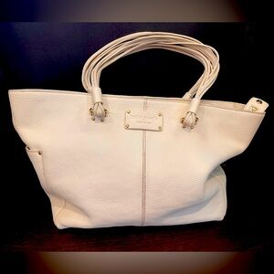 kate spade New York Cream Off White Pebbled Leather Hobo Shoulder Bag Purse
